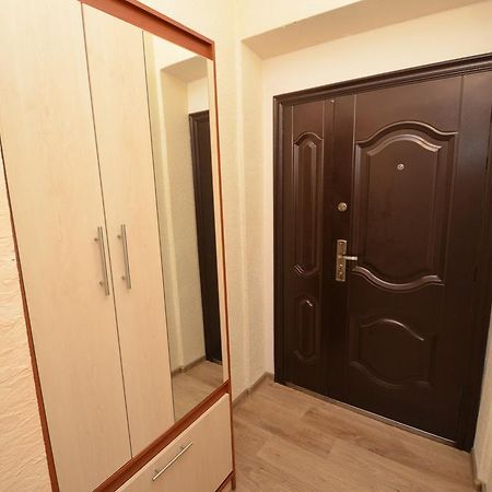 Apartments On Sobornaya Street Near The Waterfront Mykolaïv Chambre photo