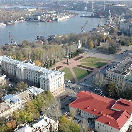 Apartments On Sobornaya Street Near The Waterfront Mykolaïv Extérieur photo